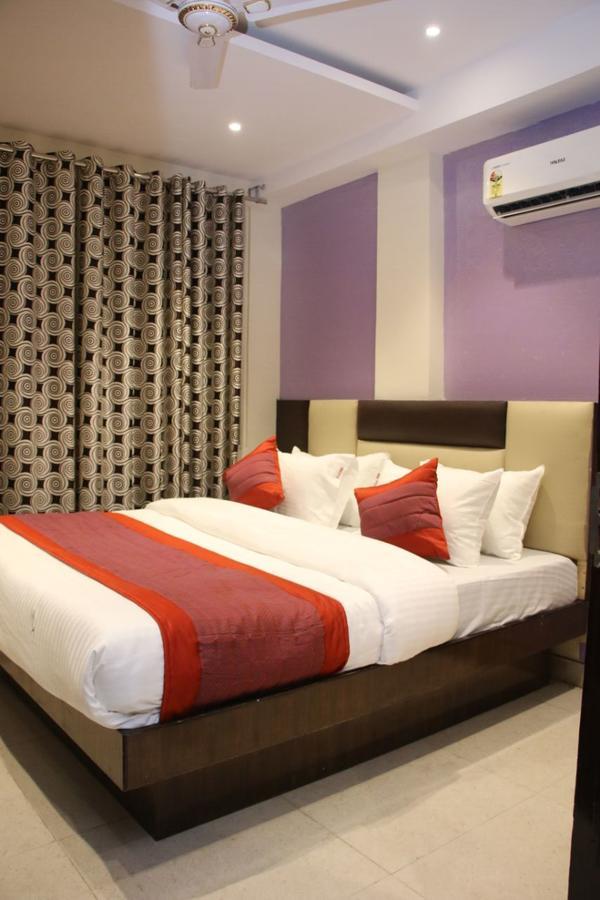 Hotel Snow White Inn Нью-Дели Экстерьер фото