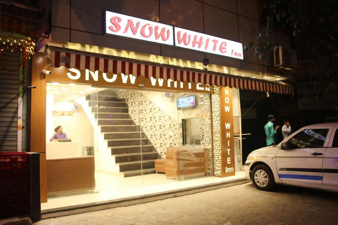 Hotel Snow White Inn Нью-Дели Экстерьер фото